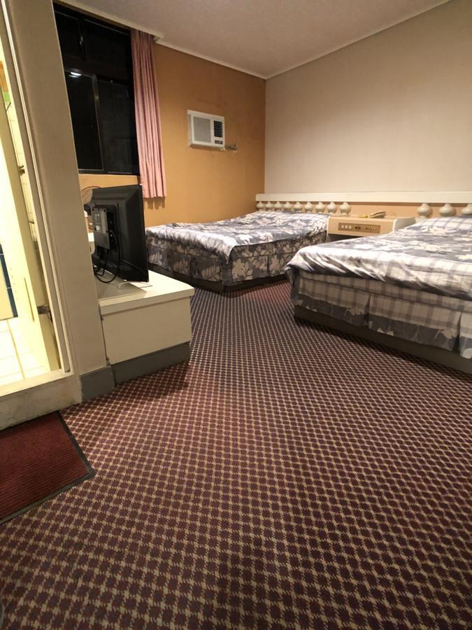 ג'יאושי Ya Shi Deng Hotel מראה חיצוני תמונה