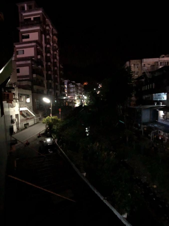 ג'יאושי Ya Shi Deng Hotel מראה חיצוני תמונה